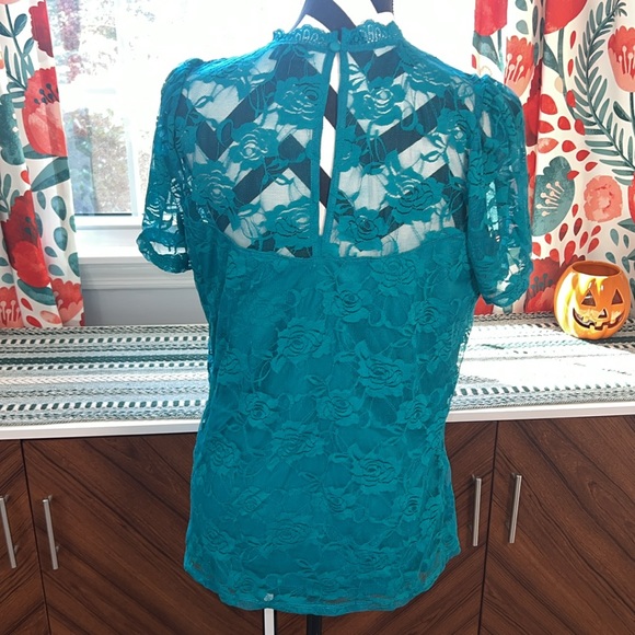 Torrid Teal Stretch Lace Crew Neck Puff Sleeve Top Size 00 - Picture 7 of 12